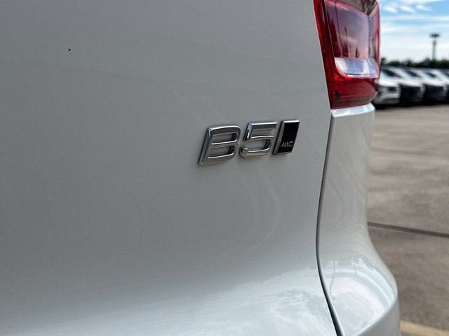 Certified 2024 Volvo XC40 B5 Core AWD/4WD image 39