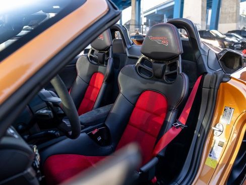 Certified 2025 Porsche 718 Boxster Spyder RS image 5