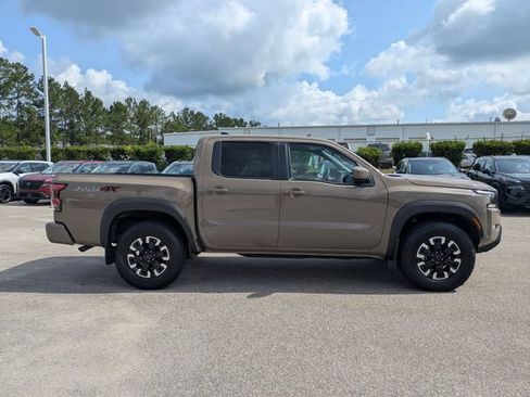 Used 2024 Nissan Frontier PRO-4X w/ Technology Package AWD/4WD image 2