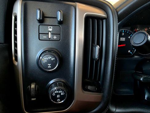 Used 2018 GMC Sierra 1500 Denali AWD/4WD image 24