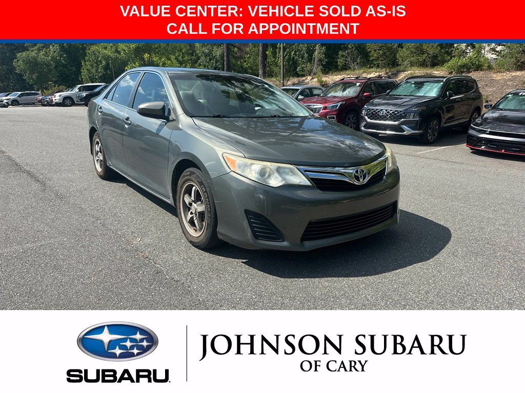 Used 2012 Toyota Camry LE FWD image 1
