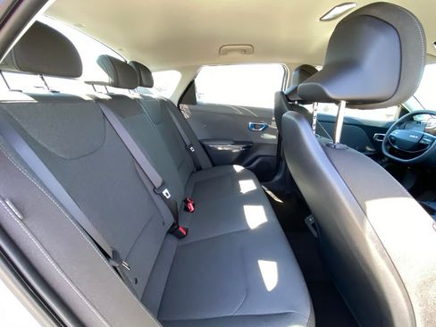 New 2026 Kia K4 LXS image 20