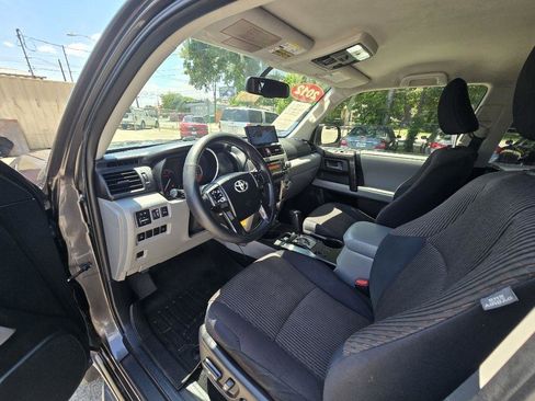 Used 2012 Toyota 4Runner SR5 RWD image 10