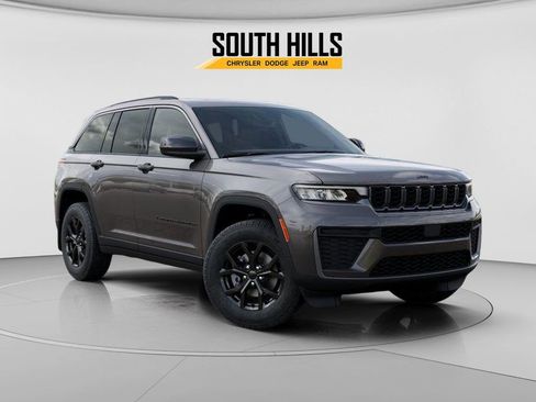 New 2026 Jeep Grand Cherokee 4WD image 5