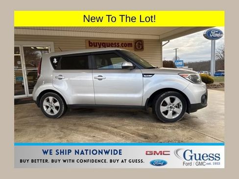 Used 2017 Kia Soul w/ Convenience Package image 1