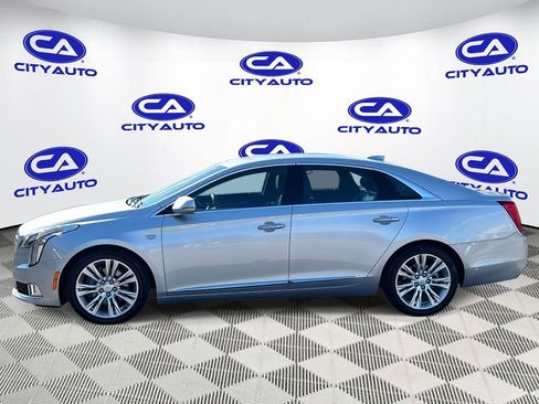 Used 2018 Cadillac XTS Luxury image 7