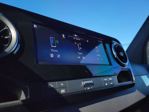 Used 2025 Mercedes-Benz Sprinter 3500 image 28