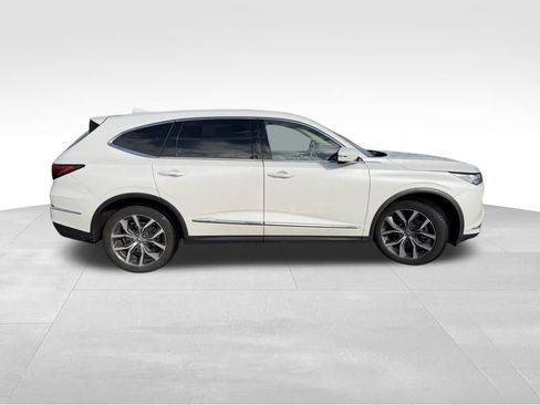 Used 2023 Acura MDX SH-AWD w/ Technology Package image 4