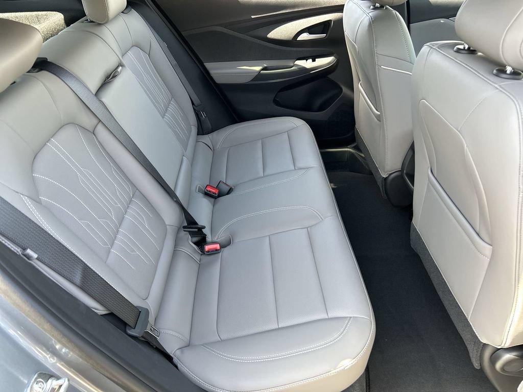 New 2026 Buick Envista Avenir FWD image 28