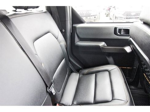 Certified 2023 Ford Bronco Badlands image 10