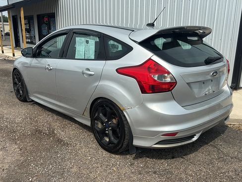 Used 2014 Ford Focus ST w/ Equipment Group 202A FWD image 3