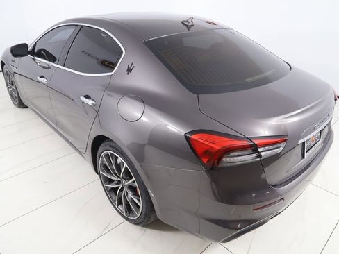 Used 2022 Maserati Ghibli Modena image 29