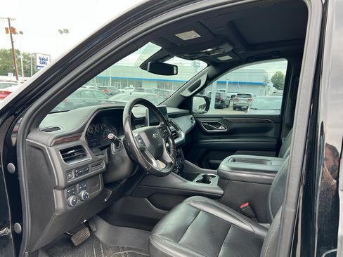 Used 2021 Chevrolet Tahoe Z71 w/ Rear Media and Nav Package AWD/4WD image 9