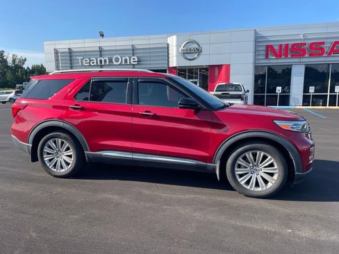 Used 2020 Ford Explorer Limited w/ Class III Trailer Tow Package RWD image 1