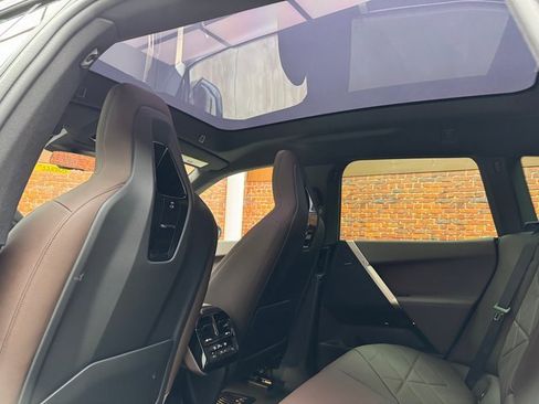 New 2026 BMW iX xDrive60 w/ Premium Package image 23