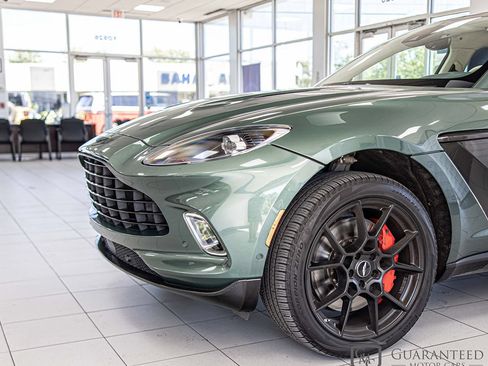 Used 2021 Aston Martin DBX AWD/4WD image 5