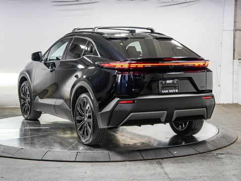 Certified 2026 Toyota C-HR AWD/4WD image 2