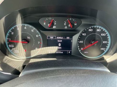 Used 2017 Chevrolet Malibu LT FWD image 16