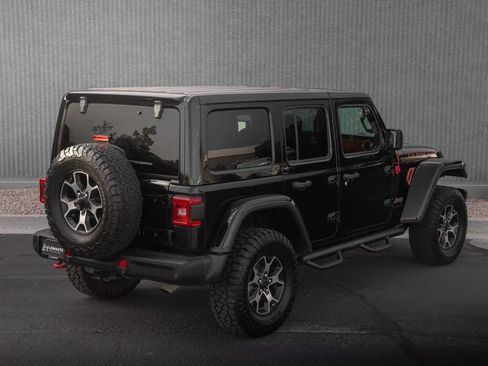 Used 2018 Jeep Wrangler Unlimited Rubicon AWD/4WD image 8