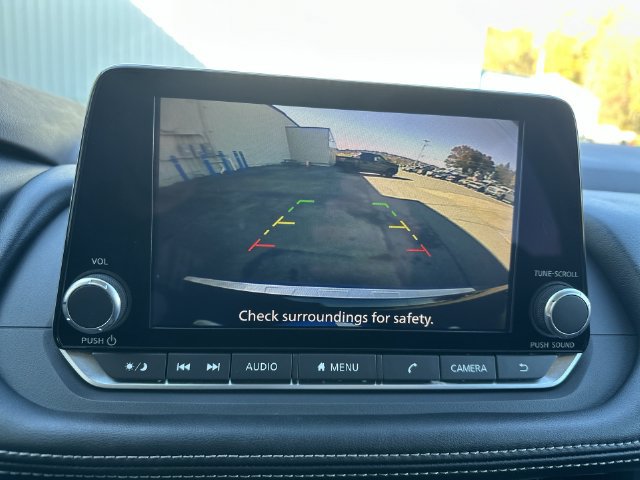 Used 2023 Nissan Rogue SV AWD/4WD image 31