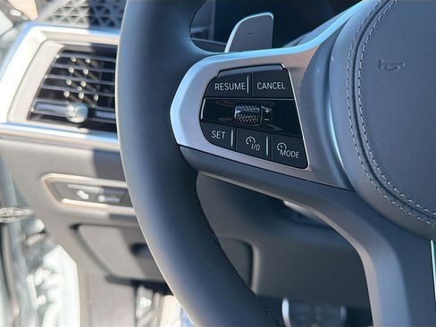 New 2026 BMW X7 xDrive40i w/ M Sport Package image 38