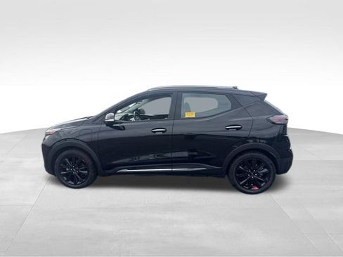 Used 2023 Chevrolet Bolt EUV Premier w/ Redline Edition FWD image 8