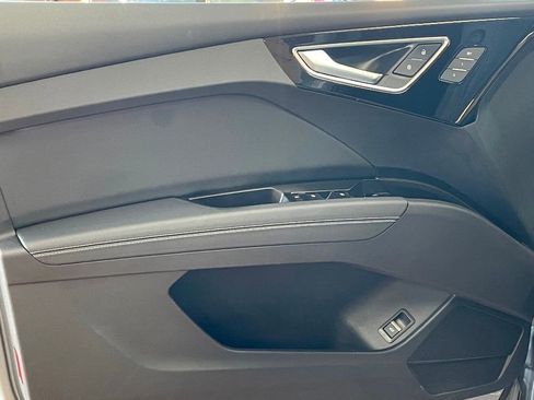 Used 2023 Audi Q4 e-tron Prestige w/ Black Optic Package image 16