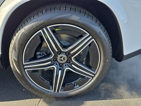 New 2026 Mercedes-Benz GLE 350 4MATIC image 9