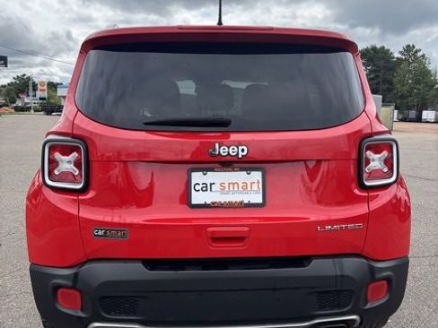 Used 2018 Jeep Renegade Limited image 6