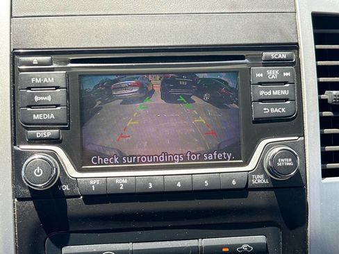 Used 2018 Nissan Frontier SV RWD image 21