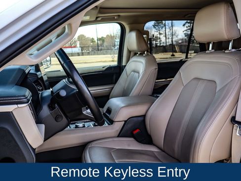 Used 2024 Ford Expedition Max Limited image 10
