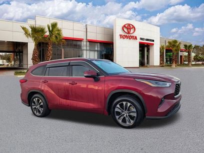 Certified 2021 Toyota Highlander XLE
