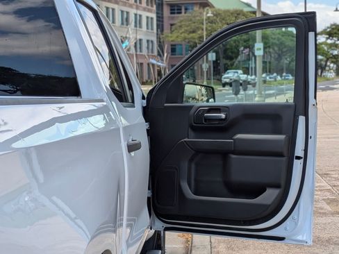 Used 2021 Chevrolet Silverado 1500 Custom RWD image 11