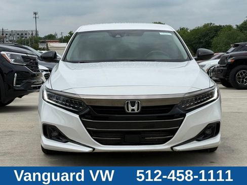 Used 2022 Honda Accord Sport Special Edition image 3