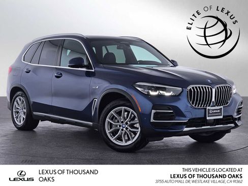 Used 2022 BMW X5 xDrive45e AWD/4WD image 1