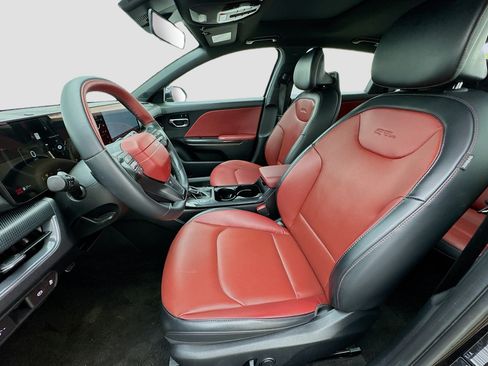 Used 2025 Kia K4 GT-Line Turbo FWD image 13