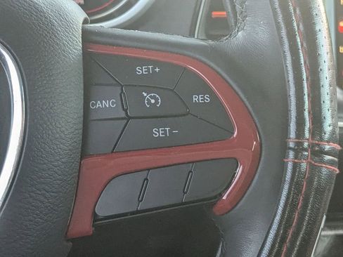 Used 2015 Dodge Challenger R/T Plus image 18