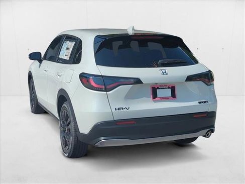 New 2026 Honda HR-V Sport image 7