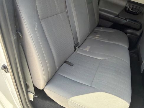 Used 2019 Toyota Tacoma SR w/ SR Convenience Package AWD/4WD image 11