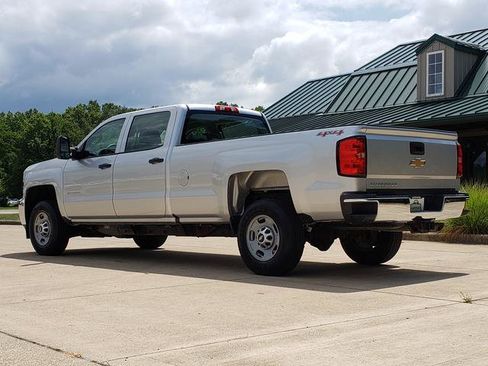 Used 2017 Chevrolet Silverado 2500 W/T AWD/4WD image 3