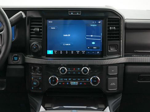 New 2026 Ford F250 Platinum image 17