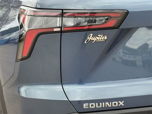 New 2026 Chevrolet Equinox LT image 6