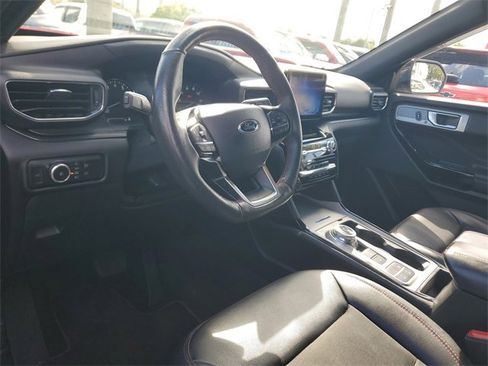 Used 2023 Ford Explorer ST-Line w/ Class IV Trailer Tow Package image 8