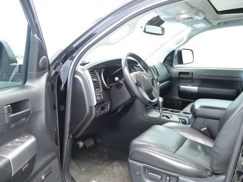 Used 2021 Toyota Sequoia TRD Pro AWD/4WD image 29