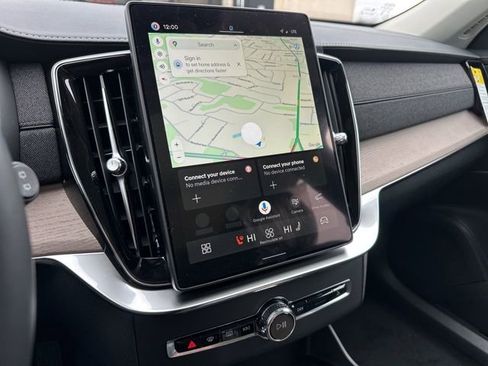 New 2026 Volvo XC90 B6 Plus AWD/4WD image 17