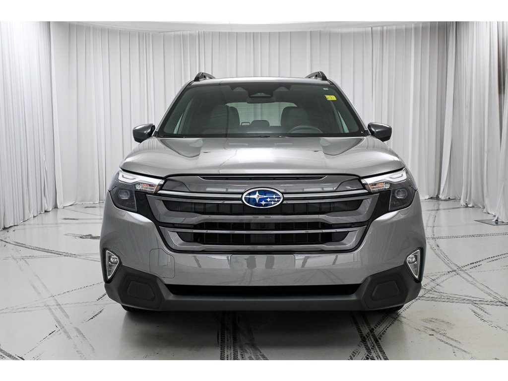 Used 2026 Subaru Forester Premium w/ Base/Premium Package AWD/4WD image 3
