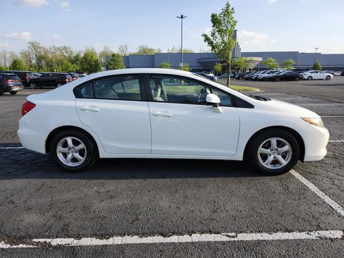 Used 2012 Honda Civic Natural Gas image 15