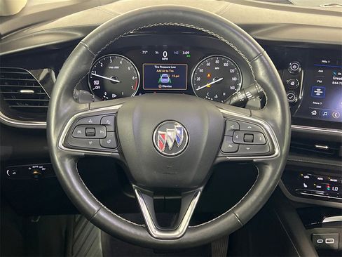 Used 2023 Buick Envision Essence image 24