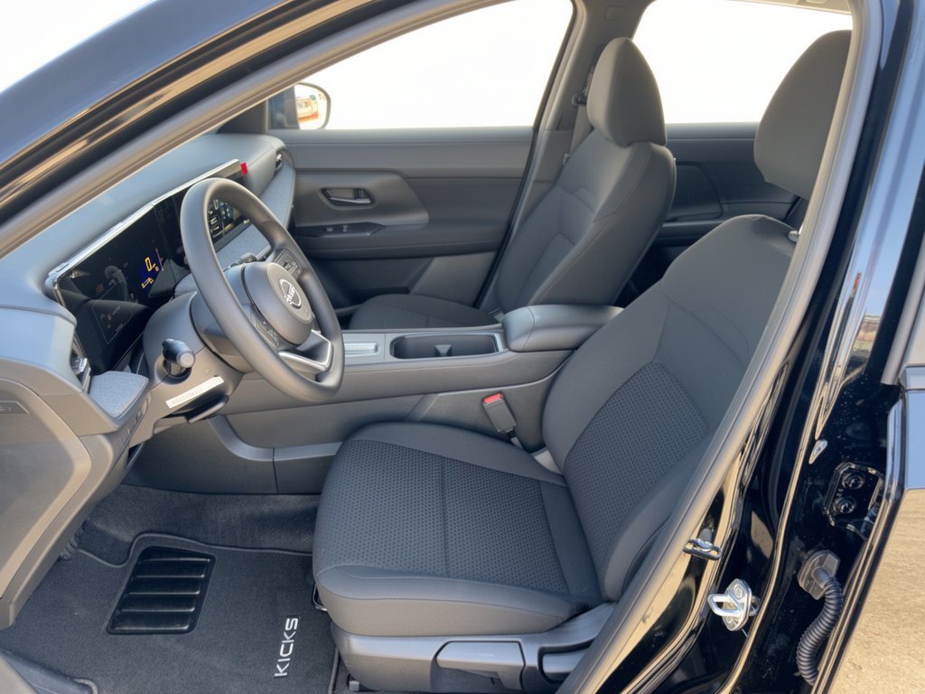 New 2027 Nissan Kicks S FWD image 5
