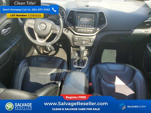 Used 2016 Jeep Cherokee Limited w/ Luxury Group AWD/4WD image 11